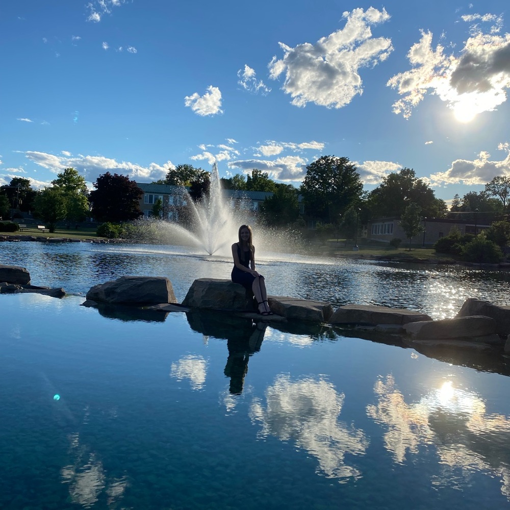 Meet your Posher, Taylor